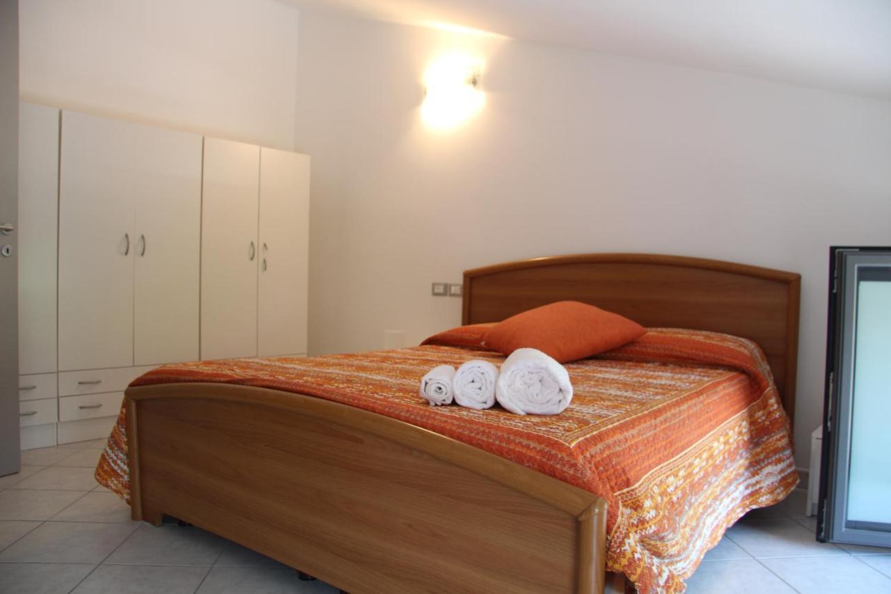 B&B Villa Ermanna Мантуя Экстерьер фото