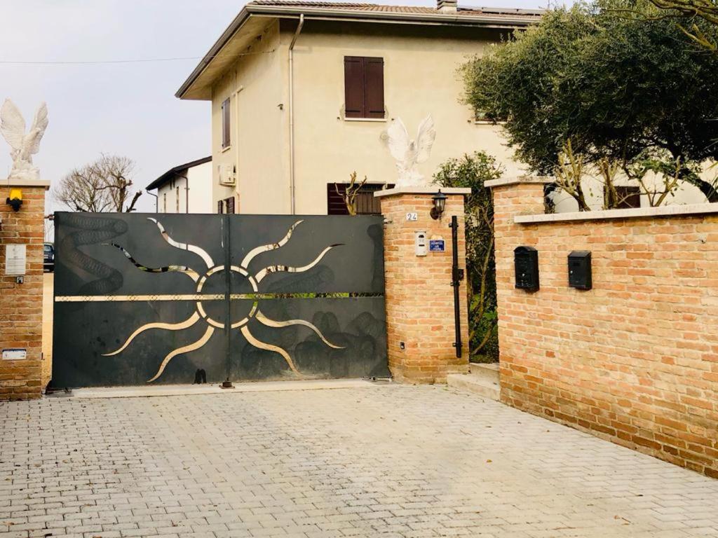 B&B Villa Ermanna Мантуя Экстерьер фото